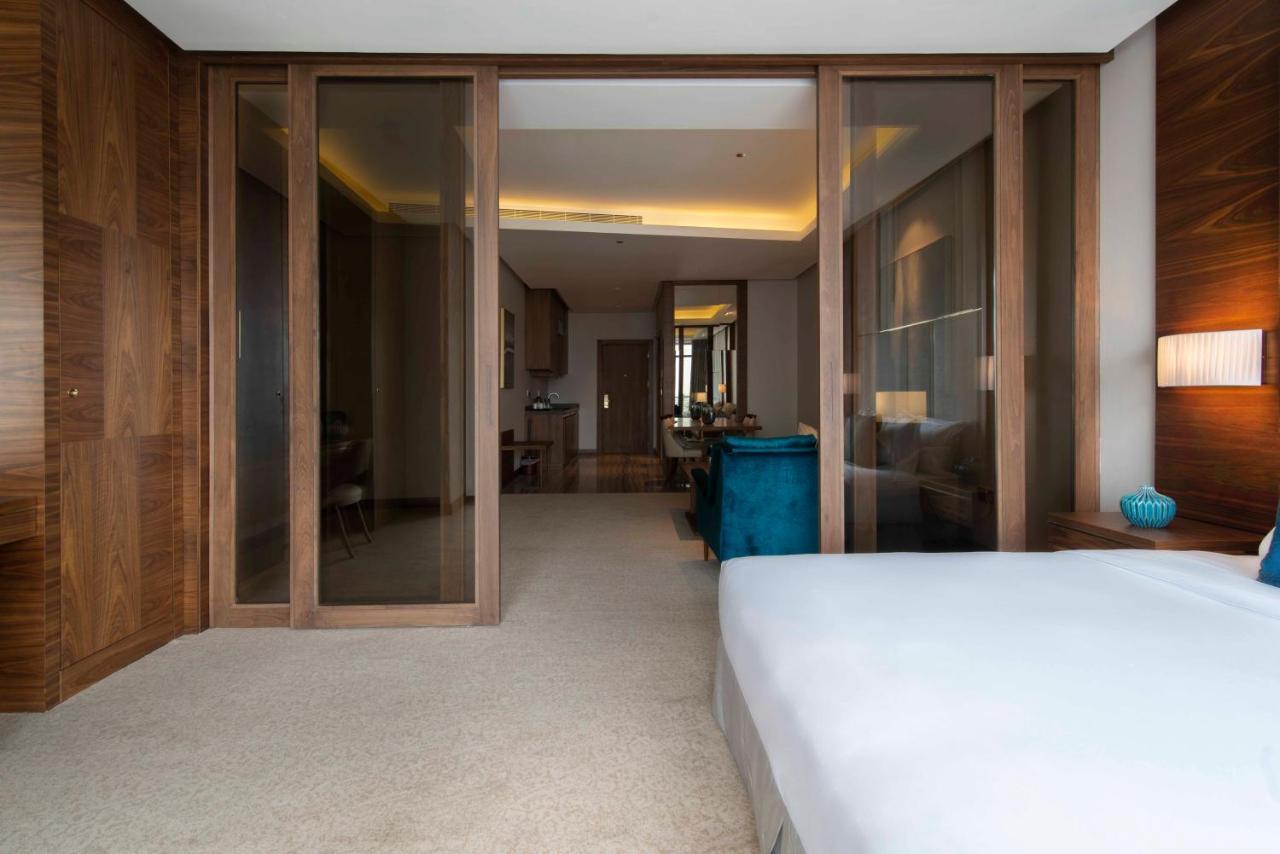 Waw Hotel Suites King Abdullah Road Ar Riyad Esterno foto